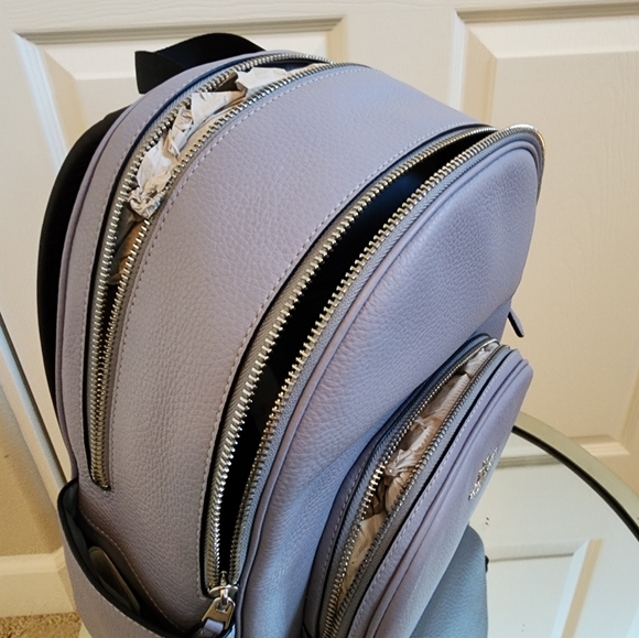 COACH BACKPACK - Picture 8 of 9